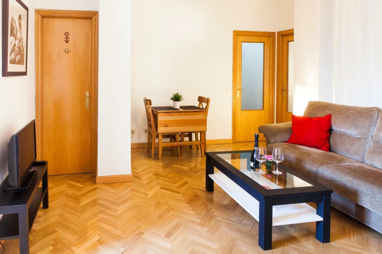 Segovia Leilighet Madrid Eksteriør bilde